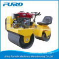 800kg Mini Road Roller Compactor with Water-cooled Diesel (FYL-850S)